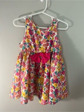 SHEIN Multicolor Floral Toddler Dress with Hot Pink Accents